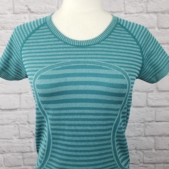 Lululemon Swiftly Tech short sleeve teal green top - Picture 2 of 7